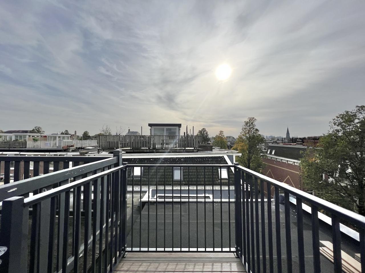 Apartment with Roof Terrace in Oud-West - Image 15
