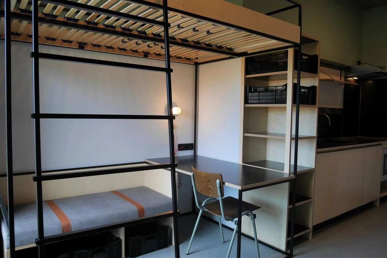 Furnished studio in Wauwhaus - Image 1