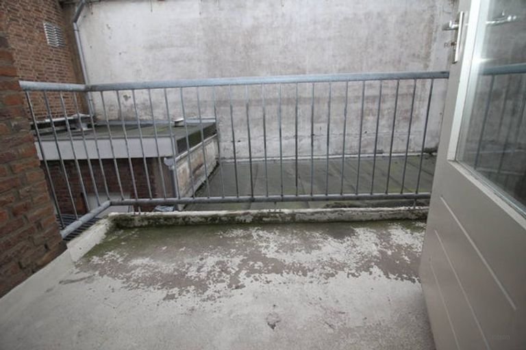 Lichte woning in centrum met balkon - Afbeelding 17