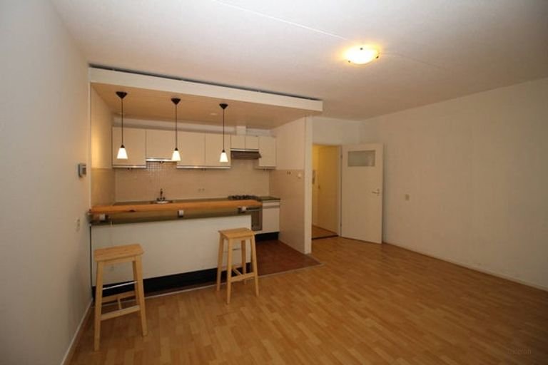 Lichte woning in centrum met balkon - Afbeelding 5