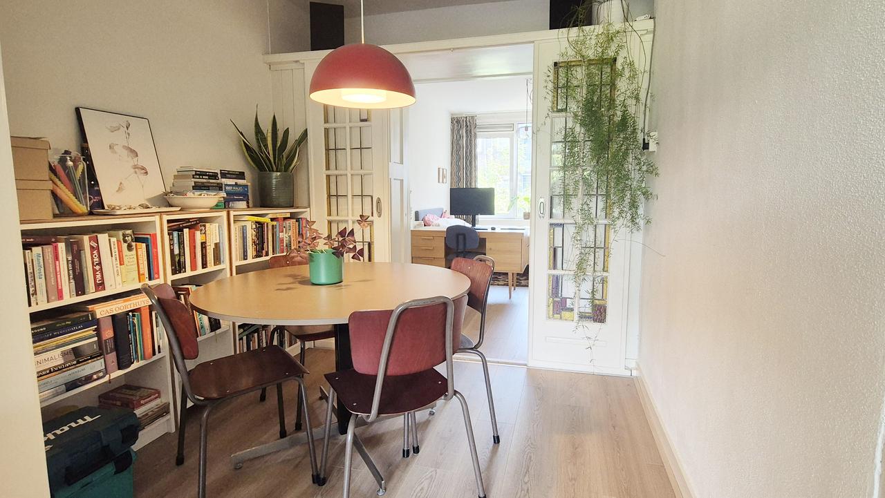 Renoveerd 2-kamerappartement aan het park - Afbeelding 4