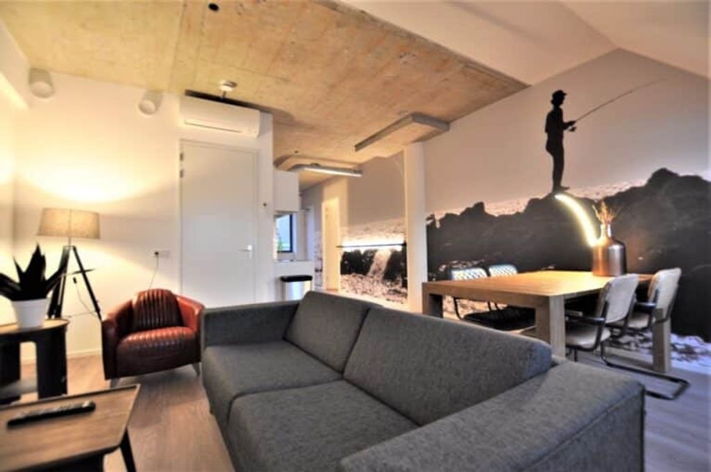 Furnished apartment with gym and roof terrace - Image 2