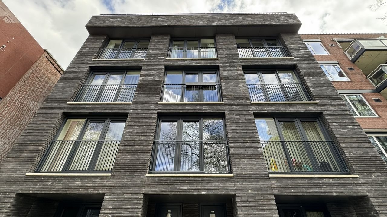 Central living on the Wilhelminastraat - Image 2