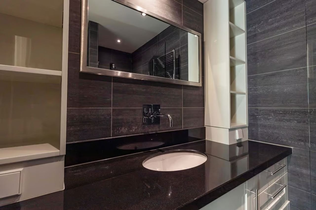 Topetage van 95m² in de Bloemenbuurt - Afbeelding 23