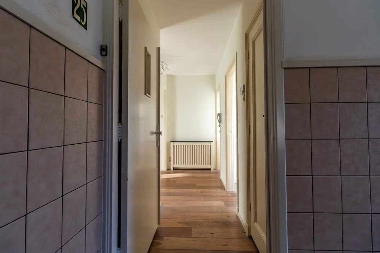 Topetage van 95m² in de Bloemenbuurt - Afbeelding 5