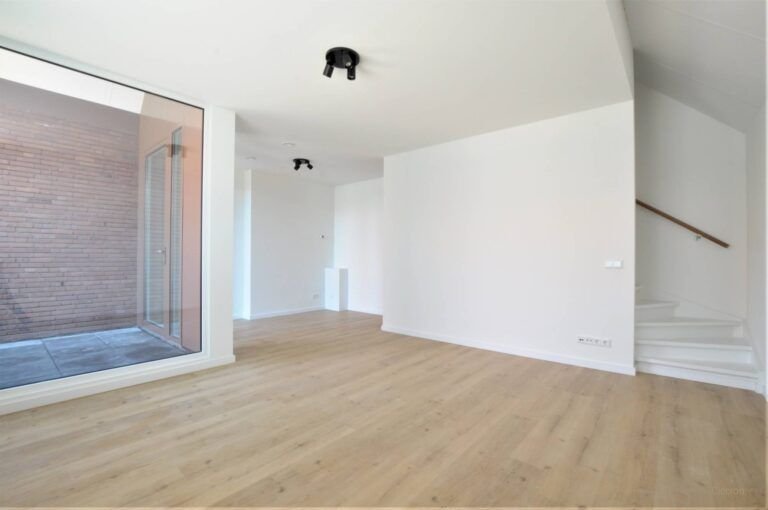 Stadswoning met balkon in Irisbuurt - Afbeelding 5