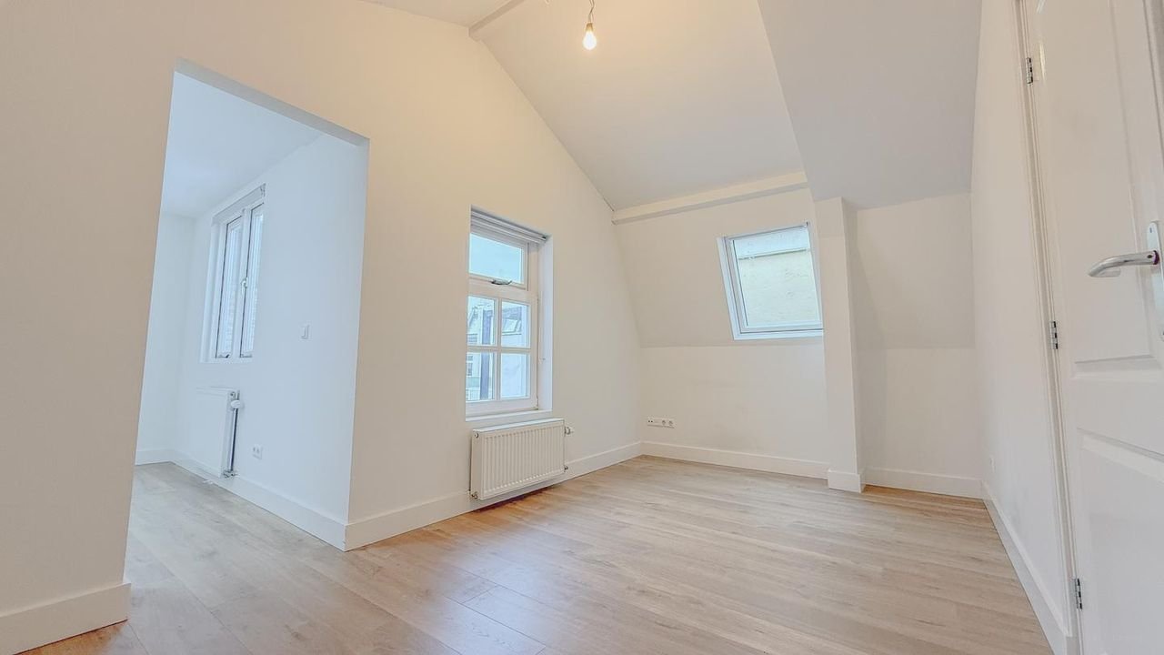 Dubbel bovenhuis met dakterras Jordaan - Afbeelding 8