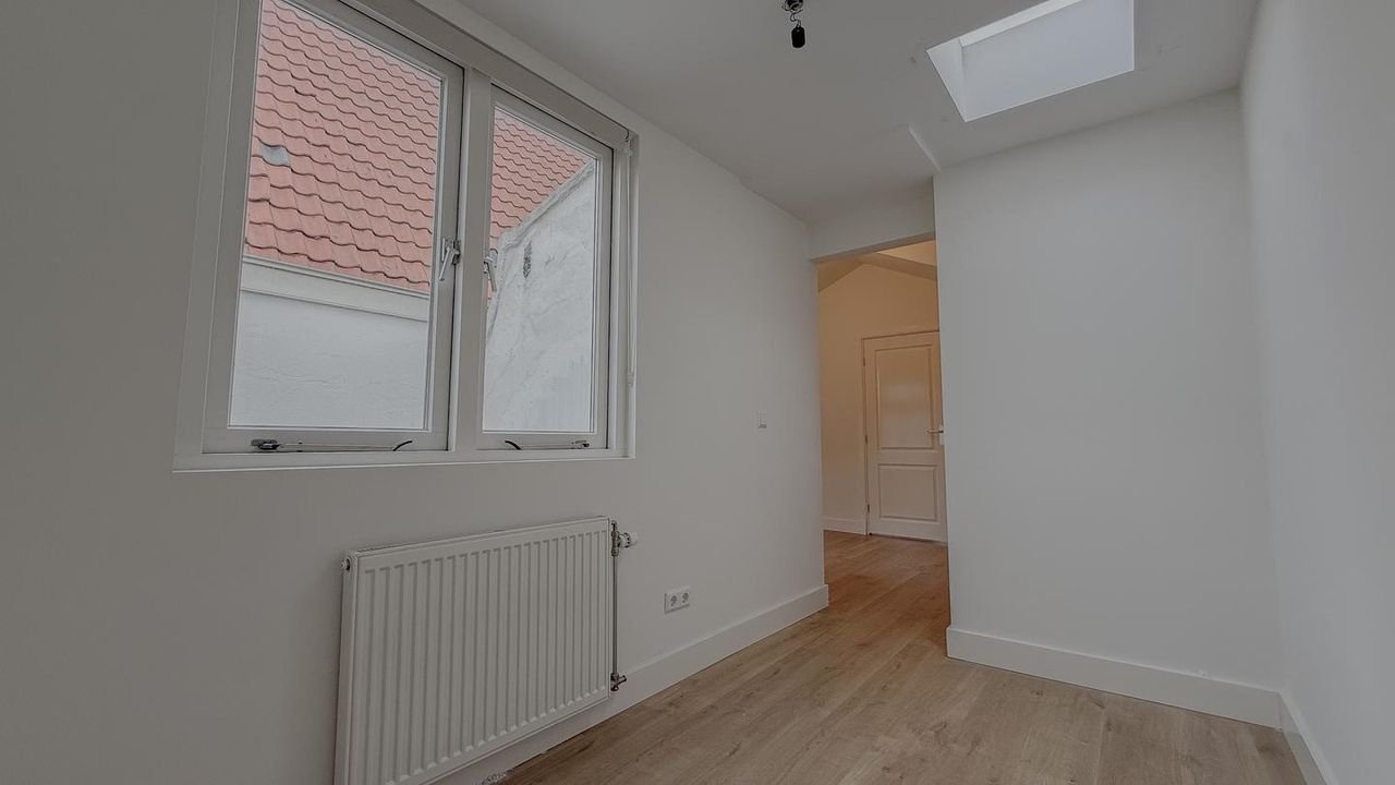 Dubbel bovenhuis met dakterras Jordaan - Afbeelding 9