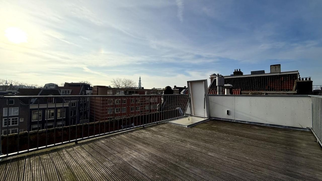 Dubbel bovenhuis met dakterras Jordaan - Afbeelding 1