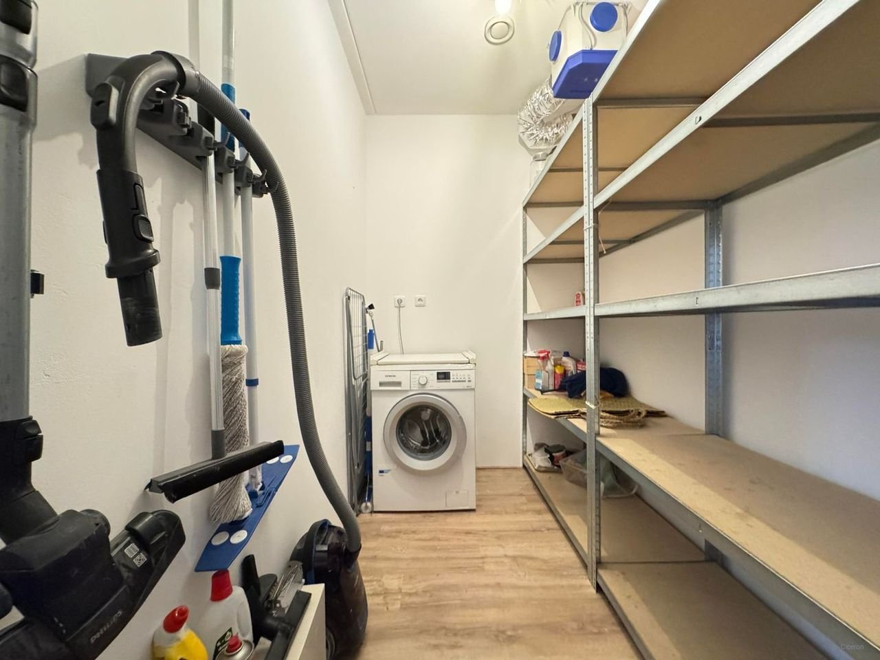 Ruim appartement (112m²) met parking - Afbeelding 23