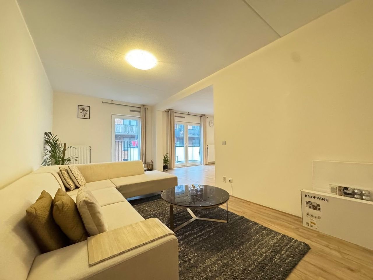 Ruim appartement (112m²) met parking - Afbeelding 9