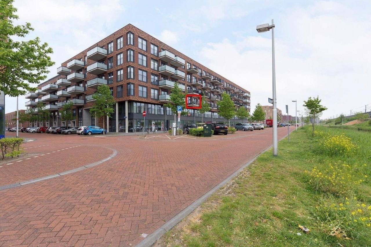 Ruim appartement (112m²) met parking - Afbeelding 28
