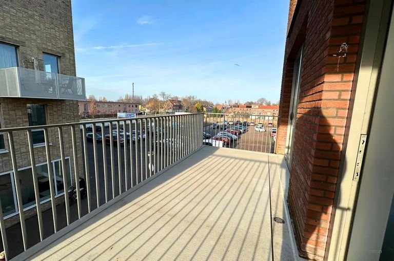 Bright 3-room apartment in Krommenie - Image 18