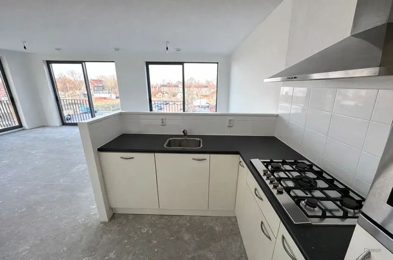 Bright 3-room apartment in Krommenie - Image 12