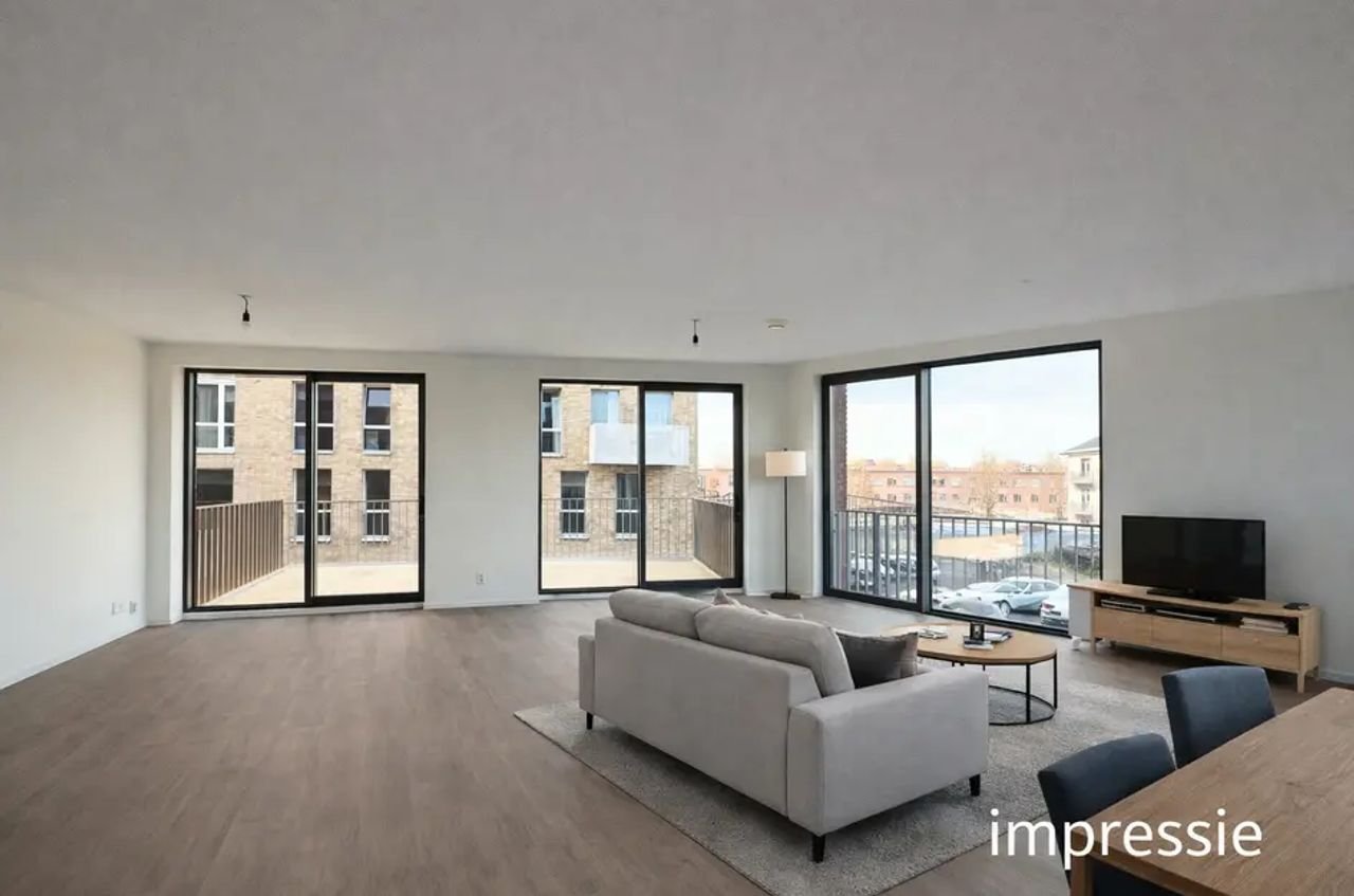 Bright 3-room apartment in Krommenie - Image 2