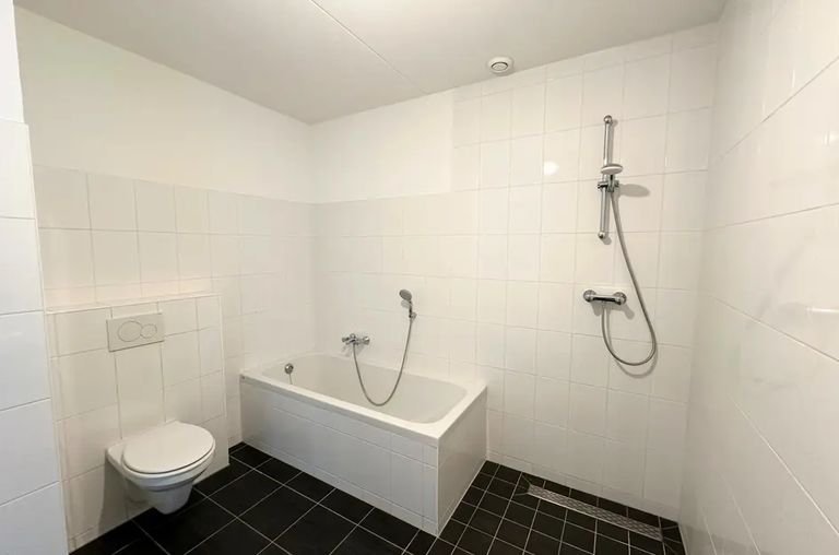 Bright 3-room apartment in Krommenie - Image 14