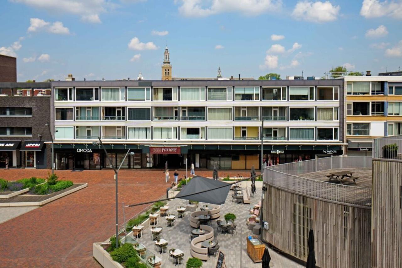 3-bedroom apartment in the heart of Roosendaal - Image 1