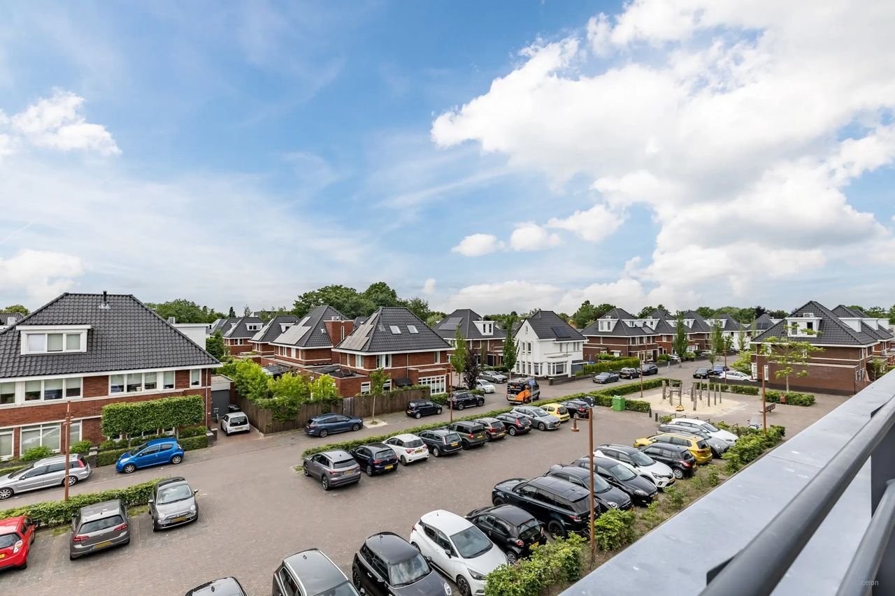 Industrial triplex on KVL site - Image 32