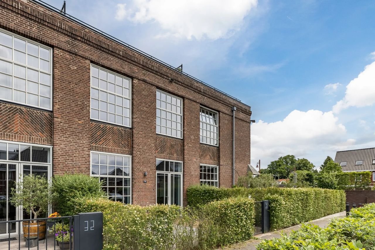 Industrial triplex on KVL site - Image 33