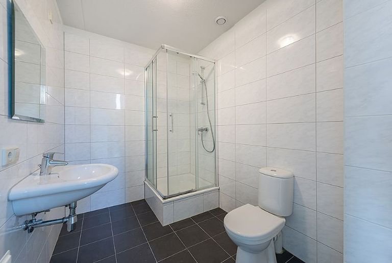 Moderne tweekapper met garage - Afbeelding 12