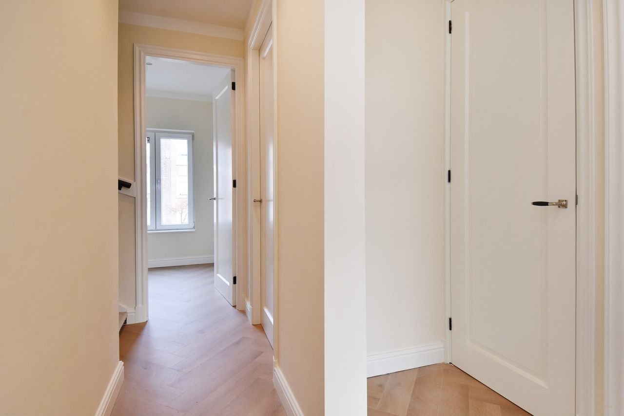 Luxe bovenwoning in Nieuwe Westen - Afbeelding 2