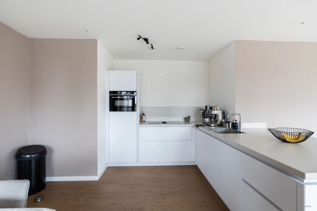 112m² wonen in The CoolTower met twee balkons - Afbeelding 2