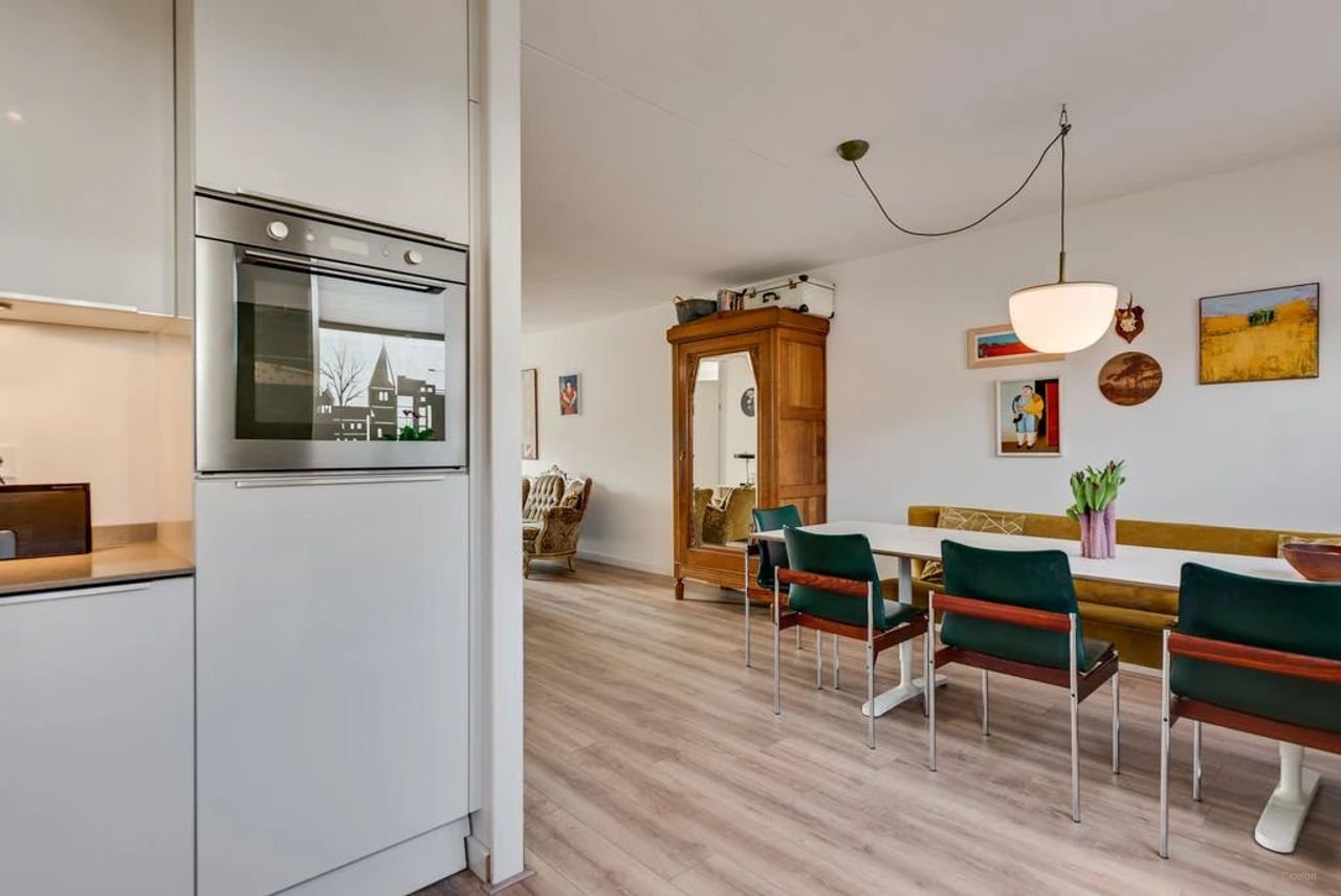 Spacious studio home in the heart of Welten - Image 13