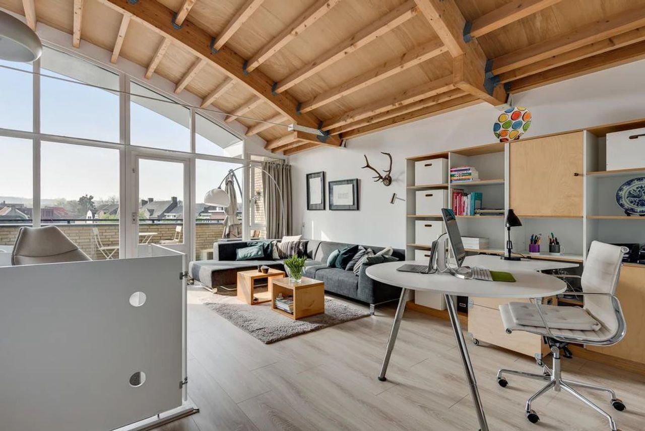 Spacious studio home in the heart of Welten - Image 29