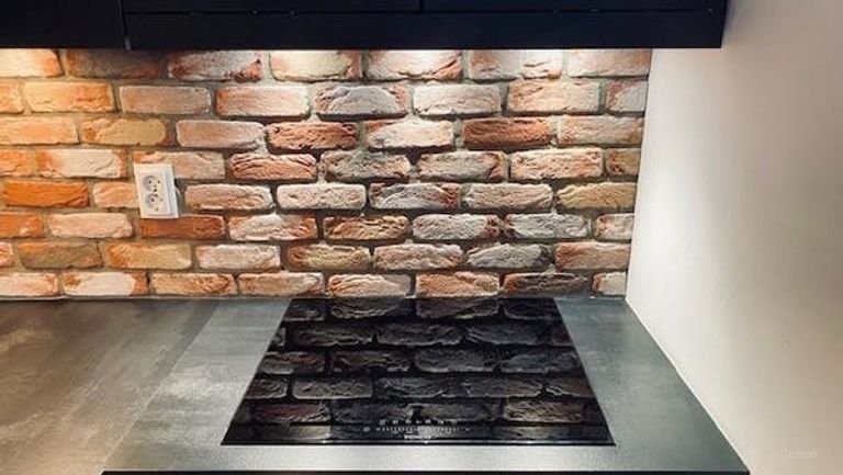 Bright 2-bedroom apartment with garage - Image 4