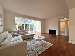 Vrijstaande villa met garage en grote tuin - Afbeelding 5