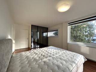 Vrijstaande villa met garage en grote tuin - Afbeelding 14