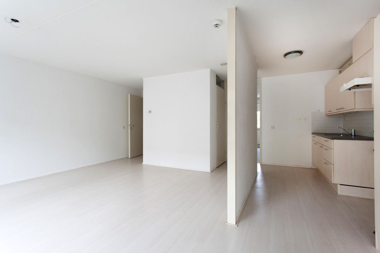 Bright 2-room apartment in Terborg - Image 5