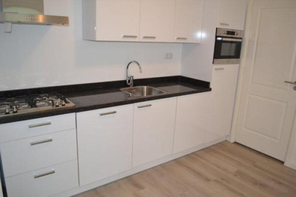 Licht 2-kamerappartement in Zeeheldenkwartier - Afbeelding 1
