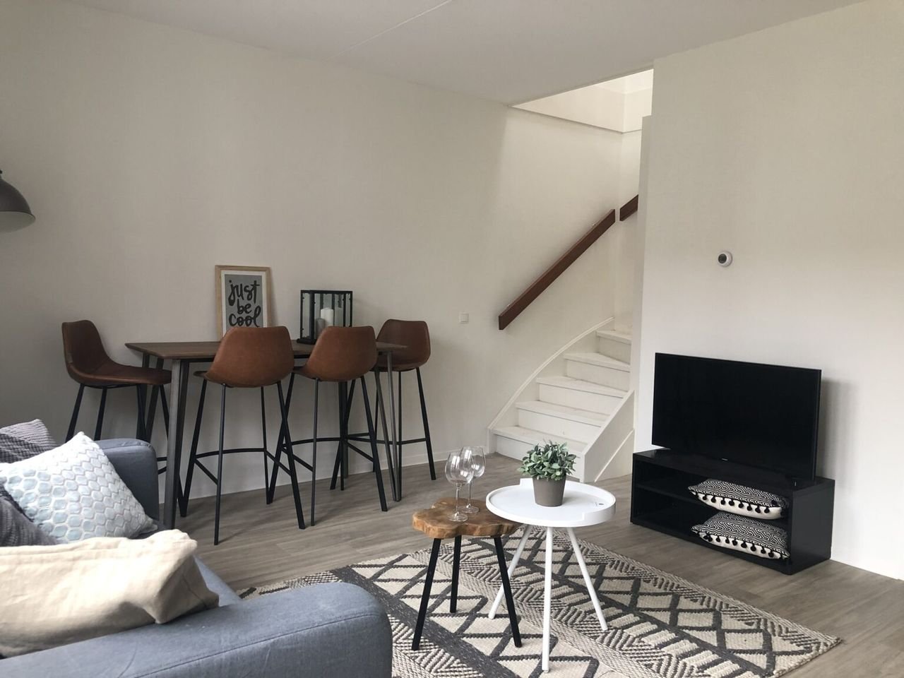 Moderne stadswoning in Tilburg met eigen parking - Afbeelding 6