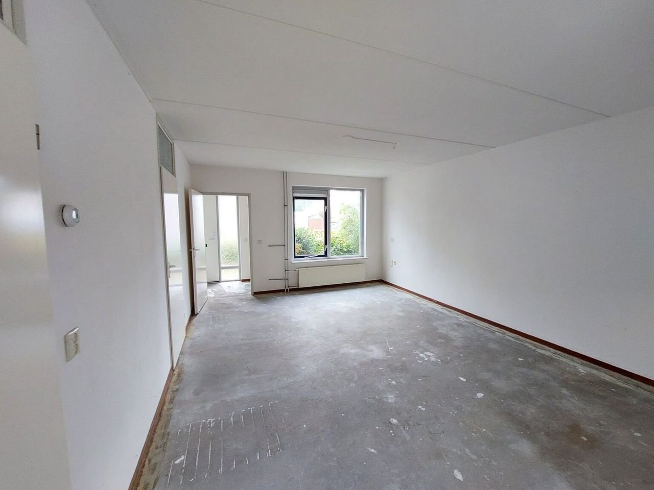 Ruim huis in centrum Valkenswaard met zonnepanelen - Afbeelding 4