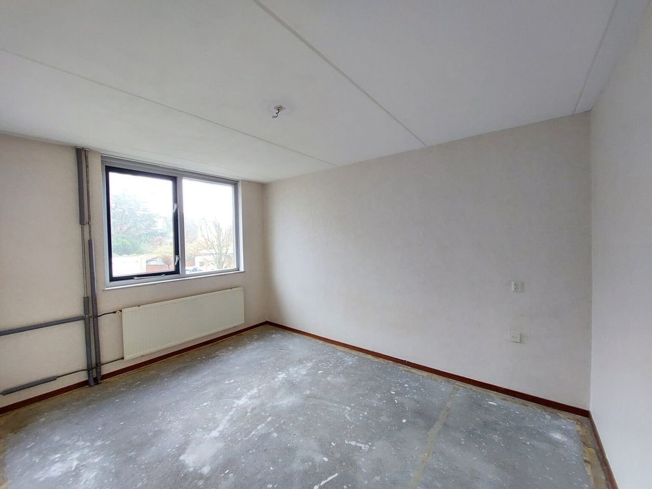 Ruim huis in centrum Valkenswaard met zonnepanelen - Afbeelding 9