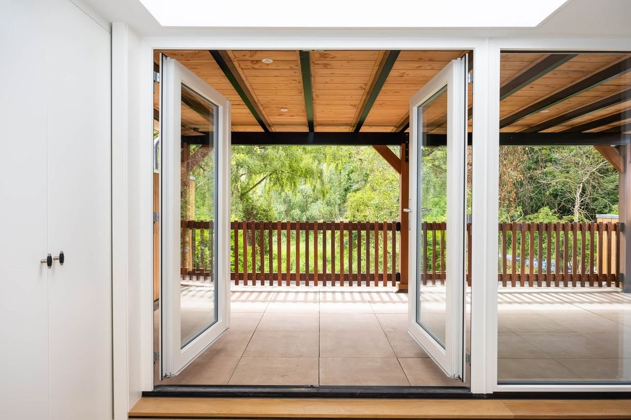 Vrijstaand wonen met eigen aanlegsteiger - Afbeelding 8