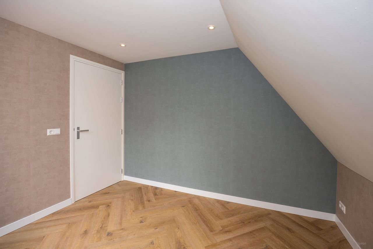 Vrijstaand wonen met eigen aanlegsteiger - Afbeelding 55