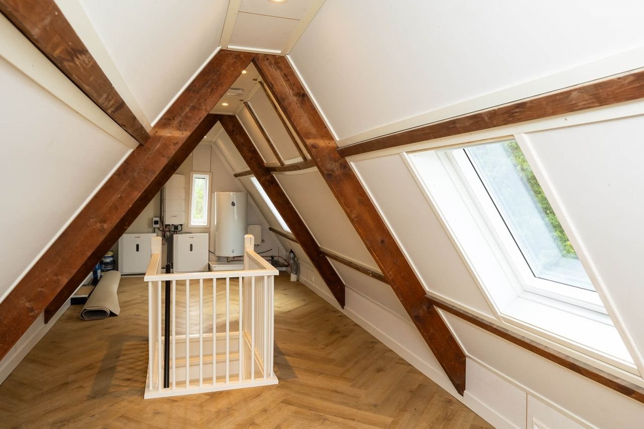 Vrijstaand wonen met eigen aanlegsteiger - Afbeelding 63