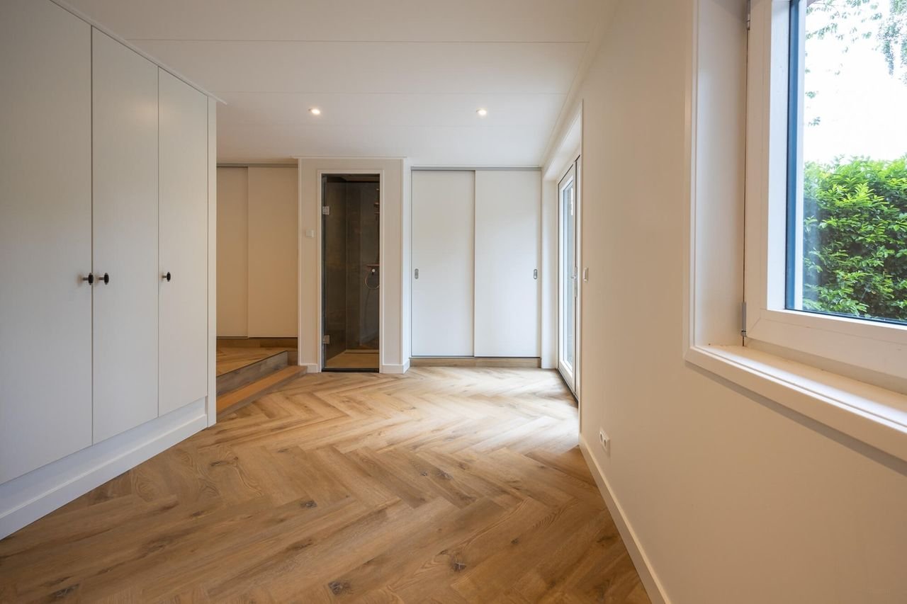 Vrijstaand wonen met eigen aanlegsteiger - Afbeelding 33