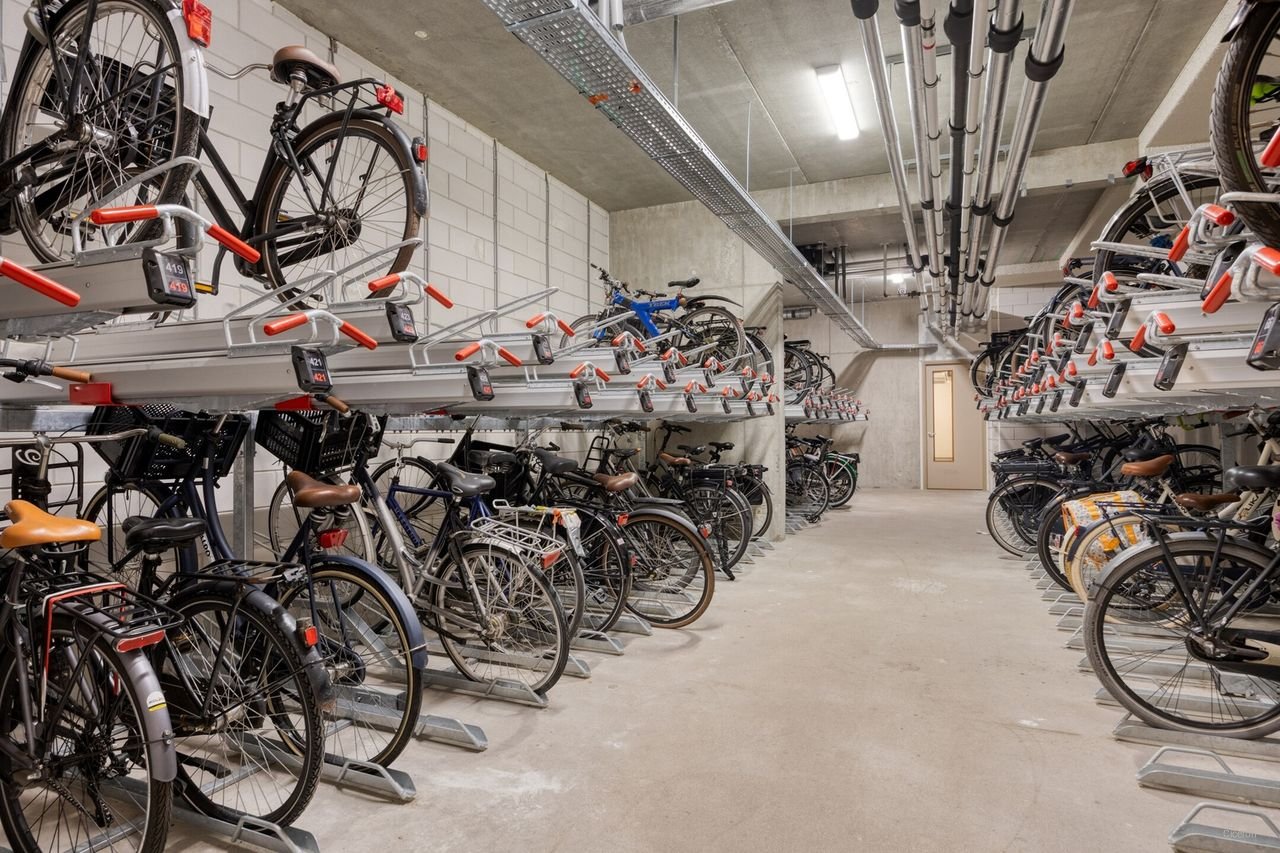 Spacious Corner Apartment De Ananas (A+++) - Image 34