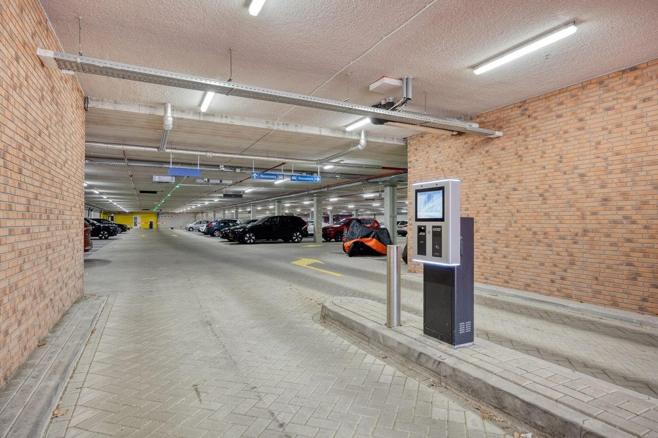 Spacious Corner Apartment De Ananas (A+++) - Image 35