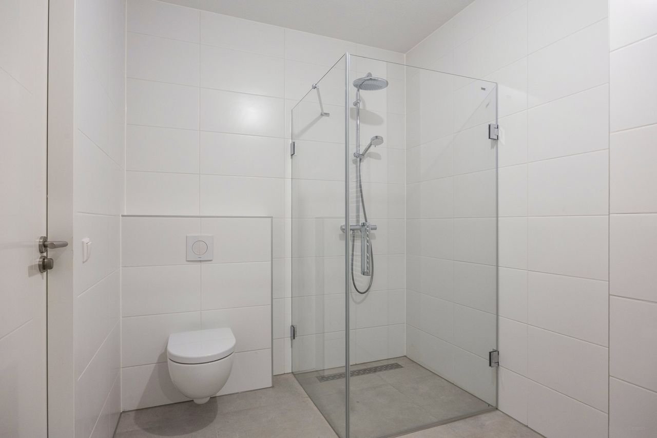 Spacious Corner Apartment De Ananas (A+++) - Image 26