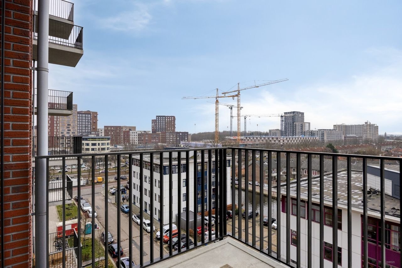 Spacious Corner Apartment De Ananas (A+++) - Image 4