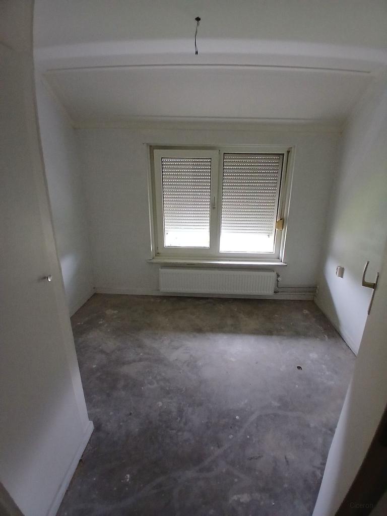 Direct beschikbaar huis met 3 slaapkamers - Afbeelding 1