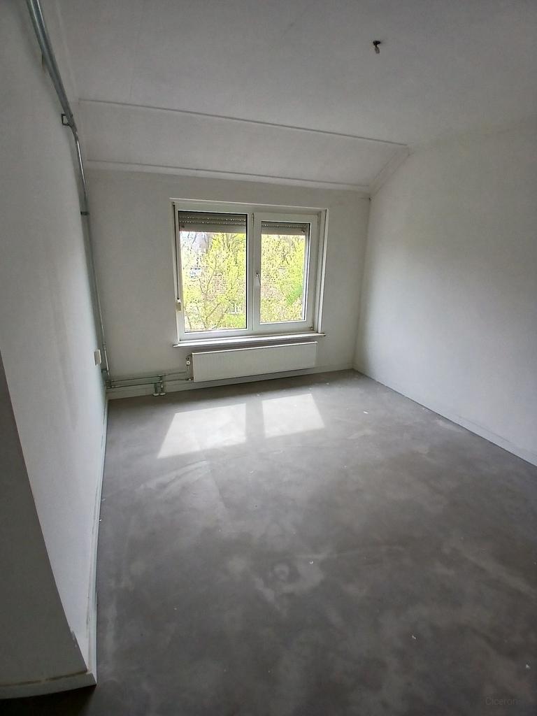 Direct beschikbaar huis met 3 slaapkamers - Afbeelding 2