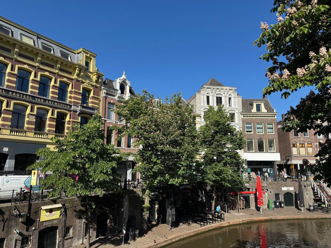 Dakterras aan de Oudegracht - Afbeelding 1