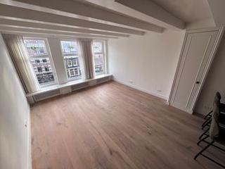 Rooftop Terrace & 3 Beds in the Jordaan - Image 10
