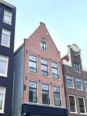 Three Bedrooms and Rooftop Terrace in Jordaan - Image 28