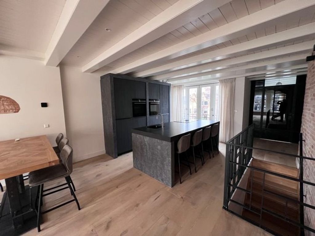 Loft van 100 m² met dakterras aan de Westerstraat - Afbeelding 2